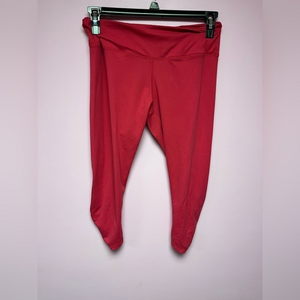 Yogalicious 3/4 Hot Pink Leggings‎